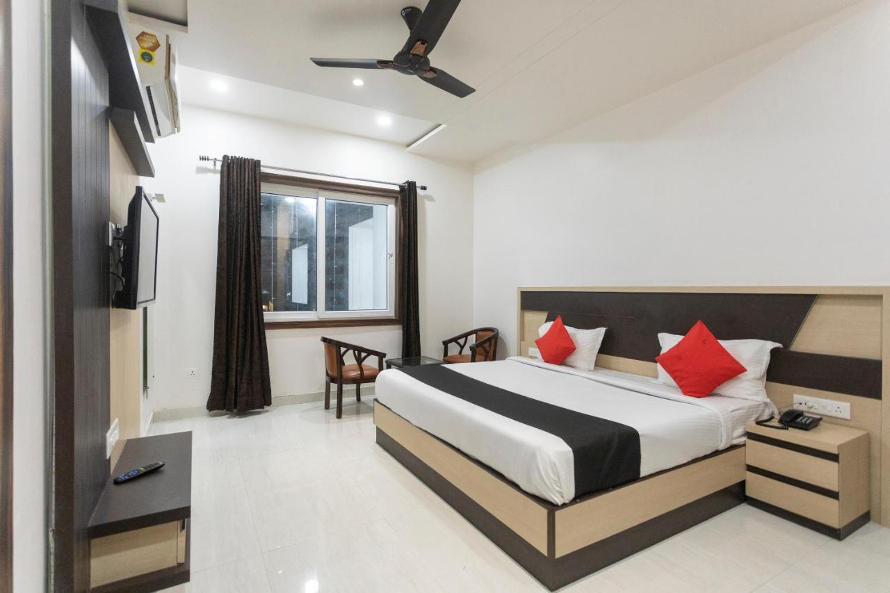 Capital O 69415 Green View Resort Aligarh Luaran gambar