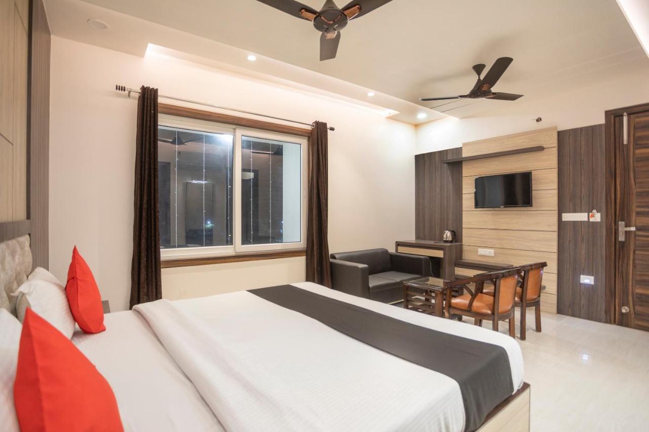Capital O 69415 Green View Resort Aligarh Luaran gambar